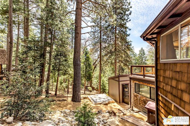 23031 Pine Needles Lane, Idyllwild, CA 92549