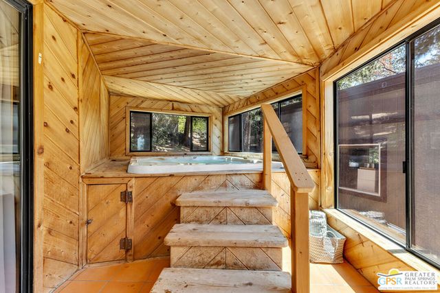 23031 Pine Needles Lane, Idyllwild, CA 92549