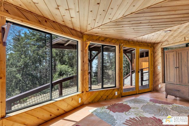 23031 Pine Needles Lane, Idyllwild, CA 92549