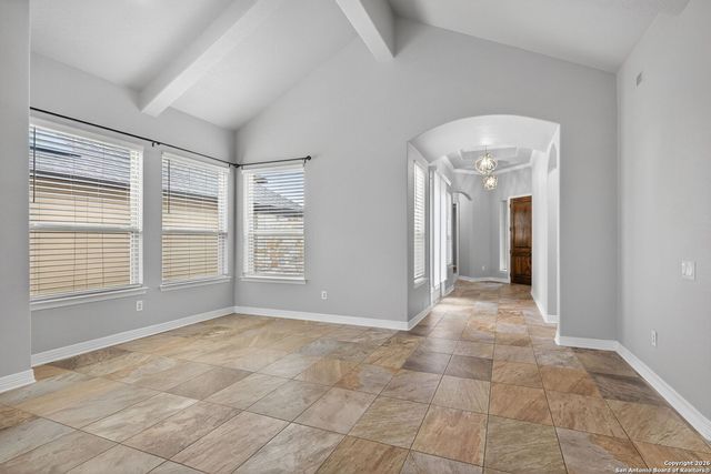 9911 Barefoot, Boerne, TX 78006