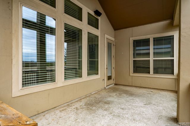 9911 Barefoot, Boerne, TX 78006