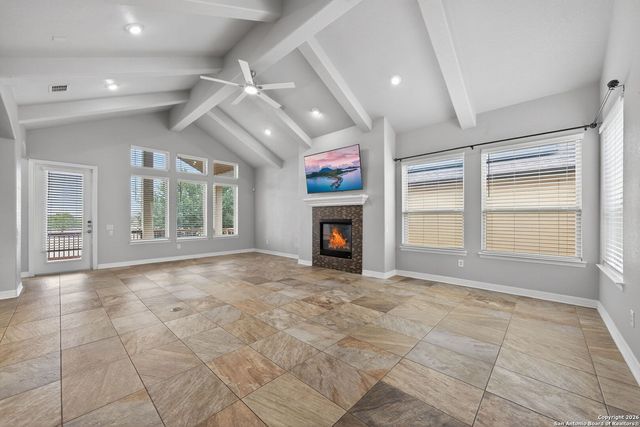 9911 Barefoot, Boerne, TX 78006