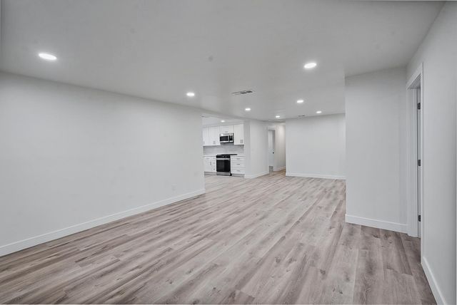 1715 Dallas St, Modesto, CA 95358