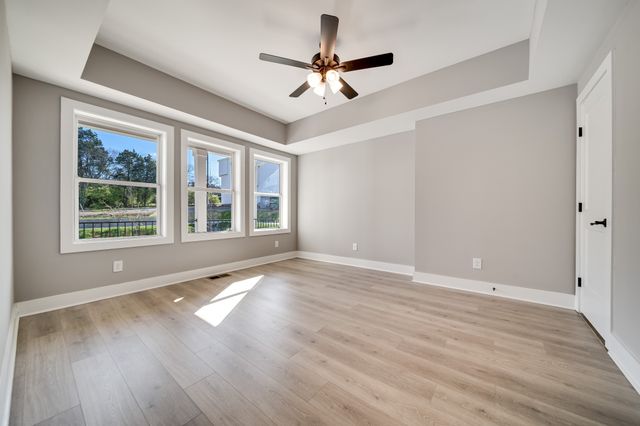 1121 Lawrence Ave Unit 8, Madison, TN 37115