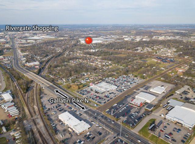 1121 Lawrence Ave Unit 8, Madison, TN 37115