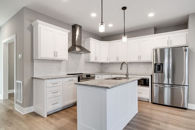 1121 Lawrence Ave Unit 8, Madison, TN 37115