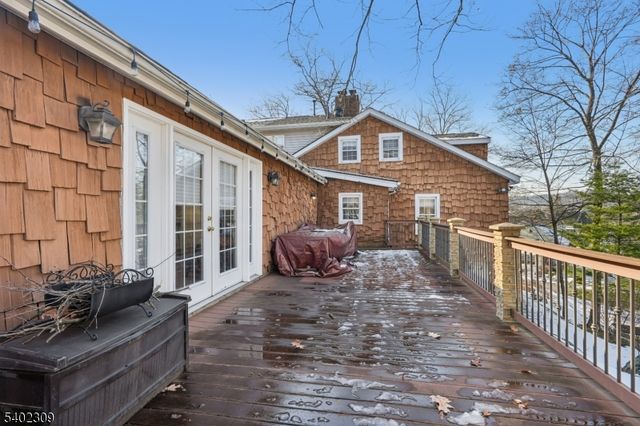 14 Manor Rd, North Haledon Boro, NJ 07508