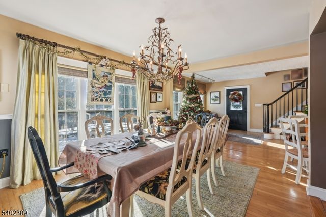 14 Manor Rd, North Haledon Boro, NJ 07508