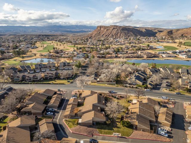 987 W BLOOMINGTON DR, Bloomington, UT 84790