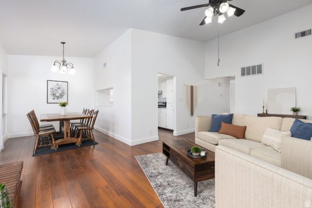 987 W BLOOMINGTON DR, Bloomington, UT 84790