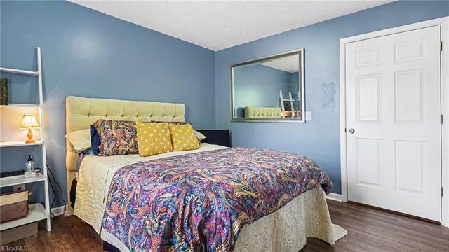 7151 Friendly Avenue H, Greensboro, NC 27410