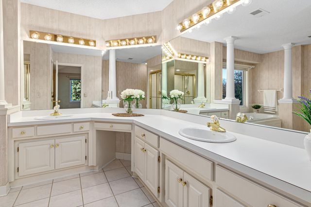 5951 Ridge Creek Road, Shoreview, MN 55126