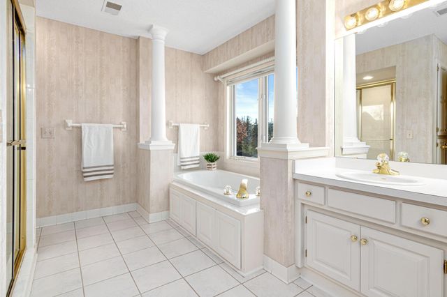 5951 Ridge Creek Road, Shoreview, MN 55126