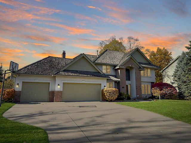 5951 Ridge Creek Road, Shoreview, MN 55126