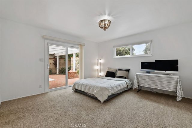 2284 Redlands, Newport Beach, CA 92660