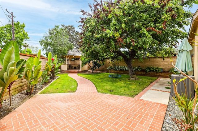 2284 Redlands, Newport Beach, CA 92660