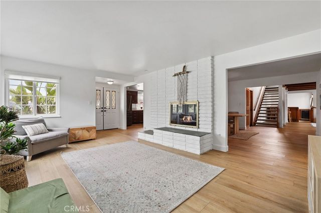 2284 Redlands, Newport Beach, CA 92660