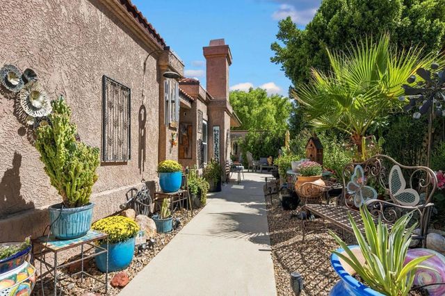 48115 Via Hermosa, La Quinta, CA 92253