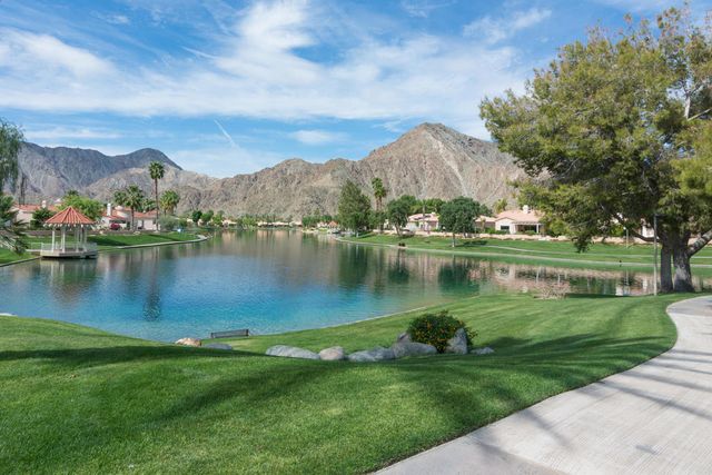 48115 Via Hermosa, La Quinta, CA 92253