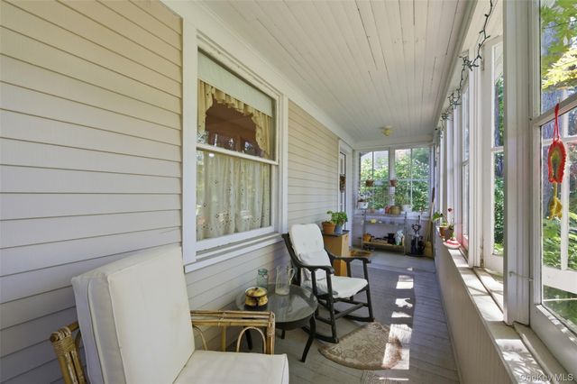 149 Maple Avenue, Westbury, NY 11590
