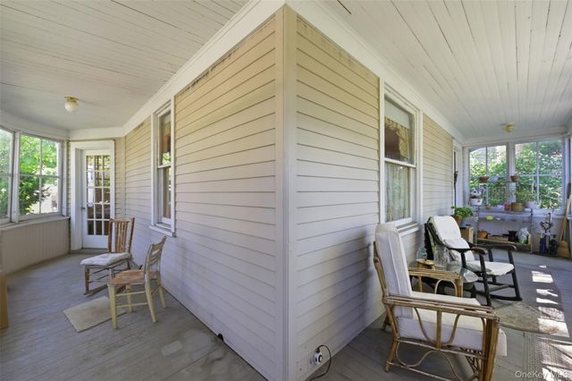149 Maple Avenue, Westbury, NY 11590