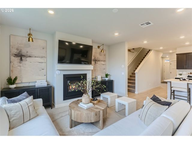 5737 Basalt Ct, Springfield, OR 97478