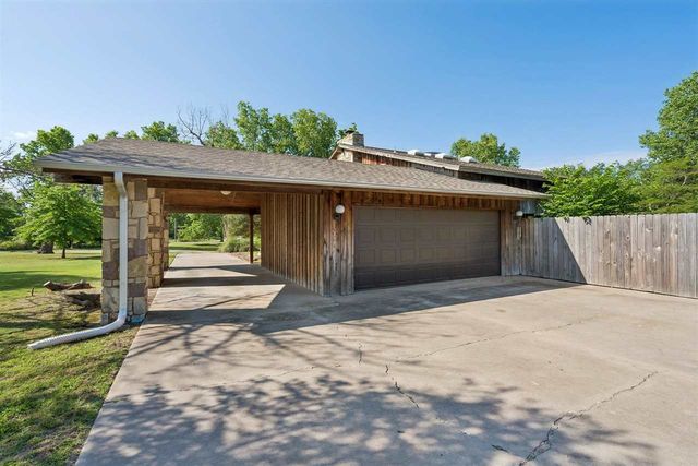 211 Ketch Creek Dr, Lawton, OK 73507