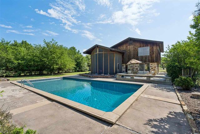 211 Ketch Creek Dr, Lawton, OK 73507