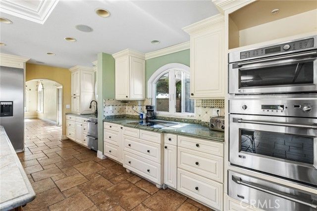 17481 Frans, Huntington Beach, CA 92649