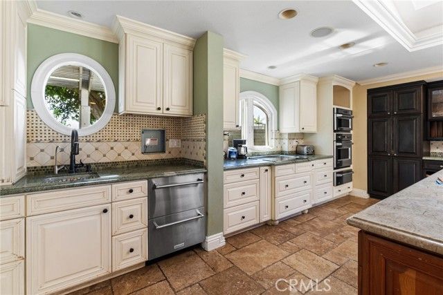 17481 Frans, Huntington Beach, CA 92649