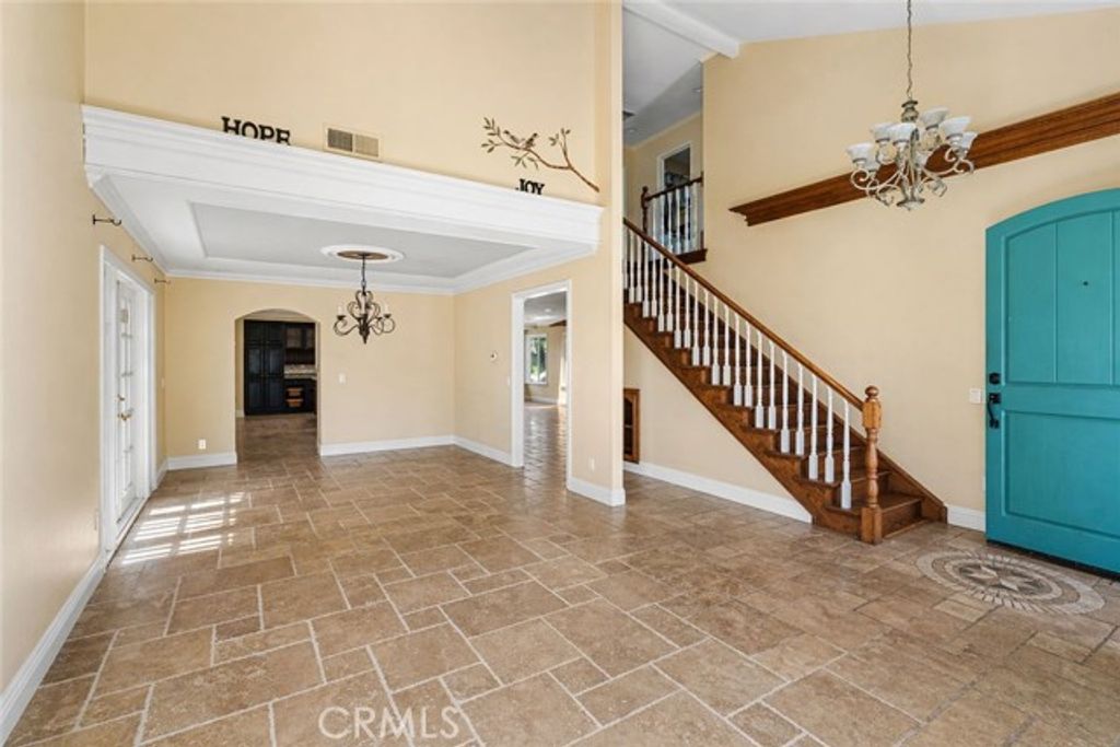 17481 Frans, Huntington Beach, CA 92649
