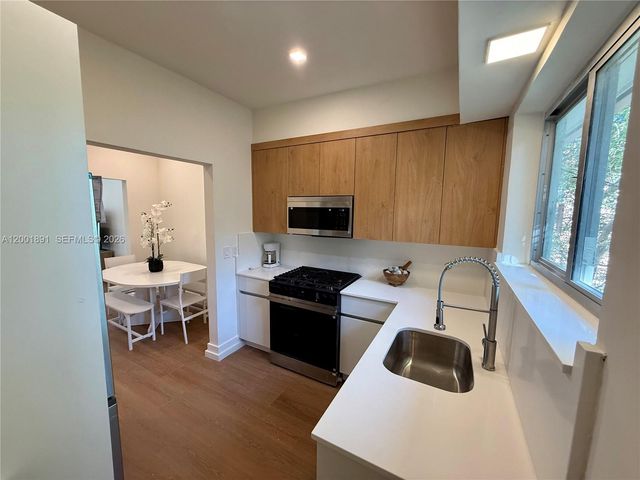 1535 West Ave 5, Miami Beach, FL 33139