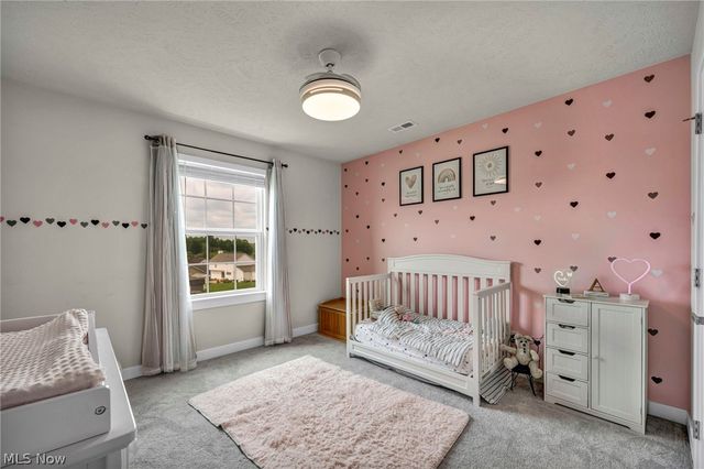 7203 Stonegate Circle NE, Canton, OH 44721