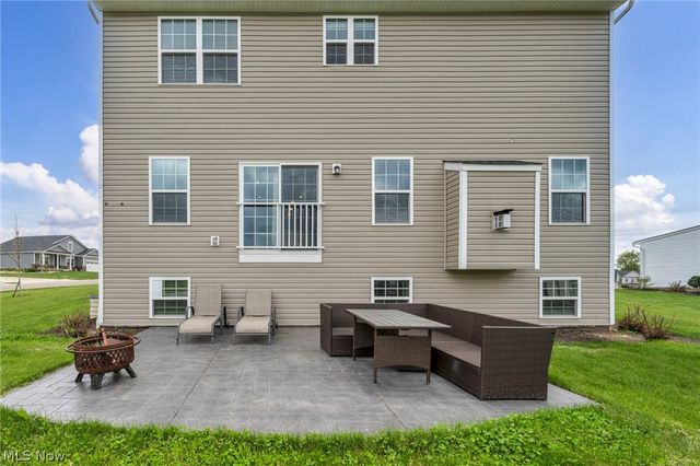 7203 Stonegate Circle NE, Canton, OH 44721