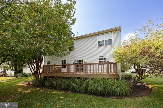 102 HYACINTH WAY, Coatesville, PA 19320