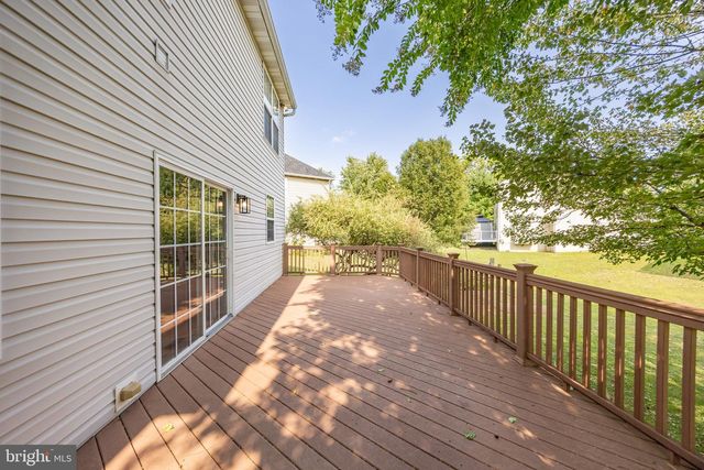 102 HYACINTH WAY, Coatesville, PA 19320