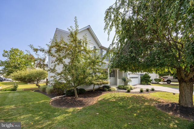 102 HYACINTH WAY, Coatesville, PA 19320
