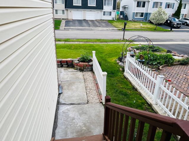 2068 Leeward Lane, Hanover Park, IL 60133
