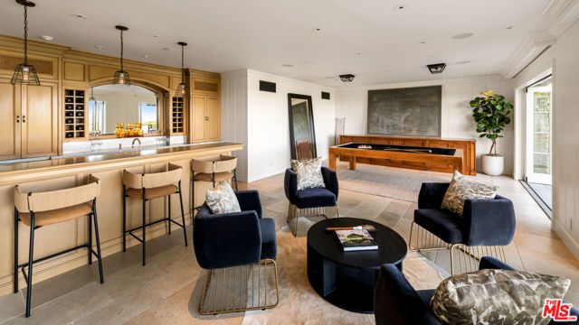1676 Alta Mura Road, Pacific Palisades (los Angeles), CA 90272