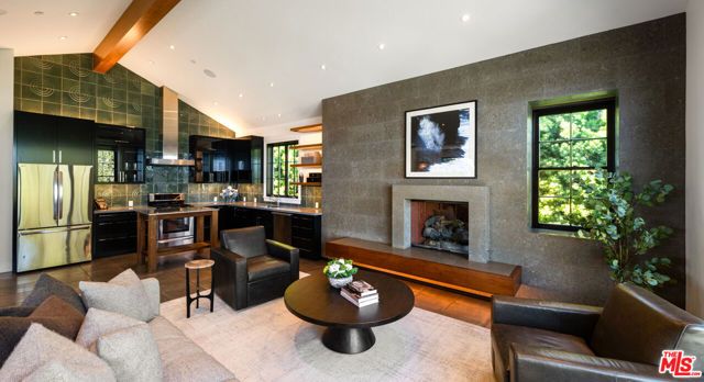 1676 Alta Mura Road, Pacific Palisades (los Angeles), CA 90272