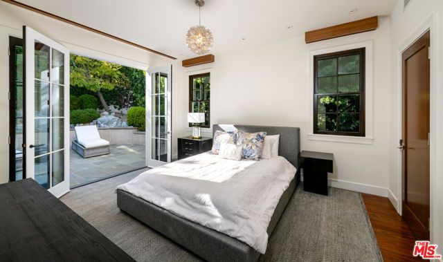 1676 Alta Mura Road, Pacific Palisades (los Angeles), CA 90272