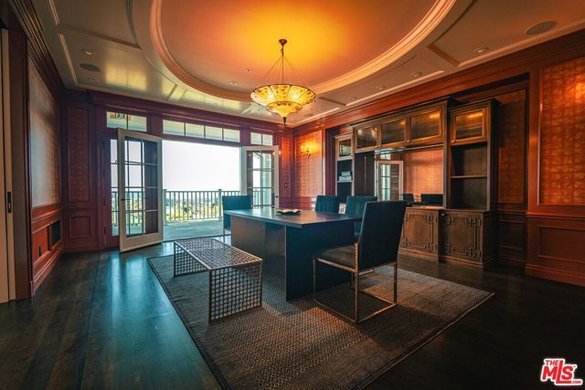 1676 Alta Mura Road, Pacific Palisades (los Angeles), CA 90272