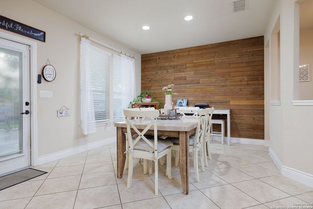 12027 HUNT EST, San Antonio, TX 78253