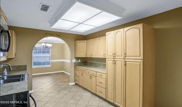 3691 CAMERON CROSSING Drive, Jacksonville, FL 32223