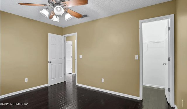 3691 CAMERON CROSSING Drive, Jacksonville, FL 32223