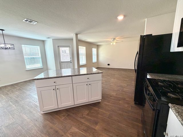 3314 STONEY BYU, San Antonio, TX 78245