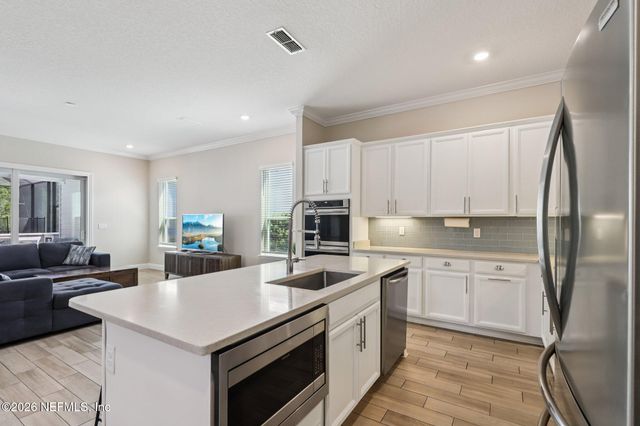 533 CARIBBEAN Place, St. Johns, FL 32259