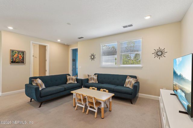 533 CARIBBEAN Place, St. Johns, FL 32259