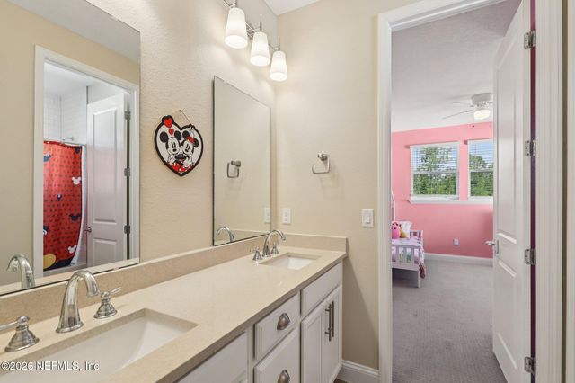 533 CARIBBEAN Place, St. Johns, FL 32259