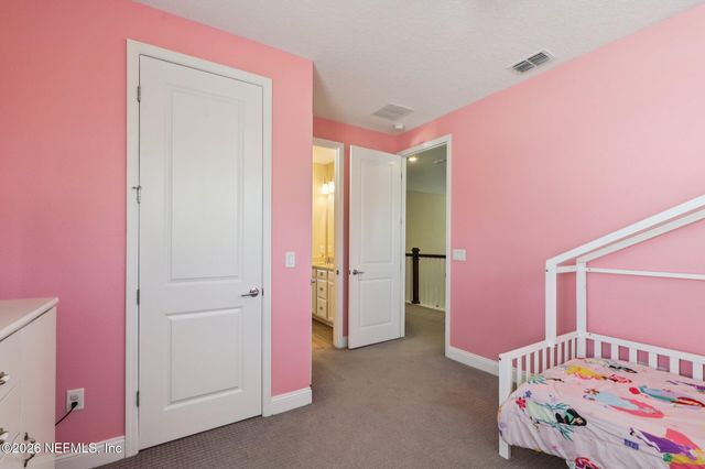 533 CARIBBEAN Place, St. Johns, FL 32259